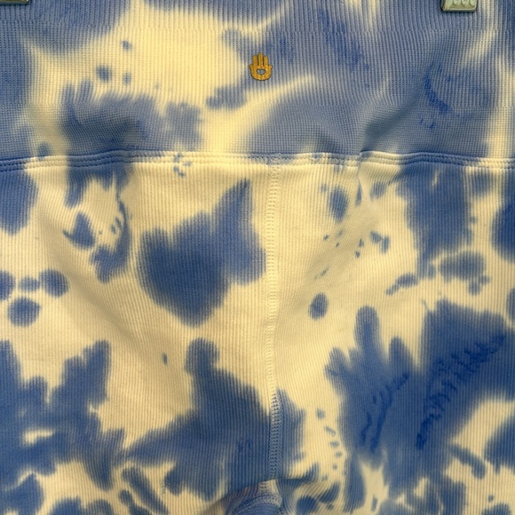 Spiritual Gangster Love Sculpt Leggings - Picture 3 of 6